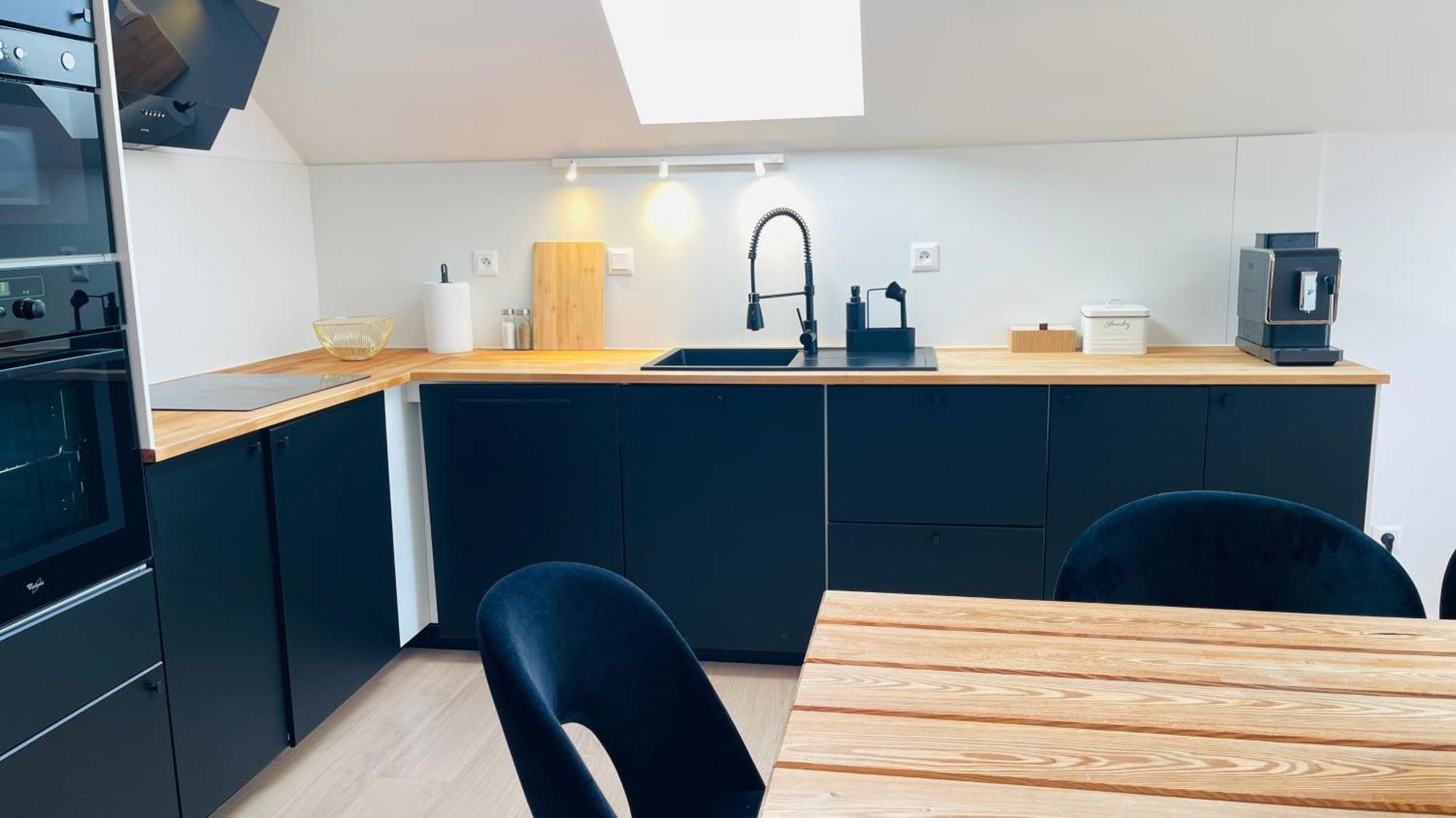 House Flow, 3 Room, Free 2 Parking Bratislava Esterno foto