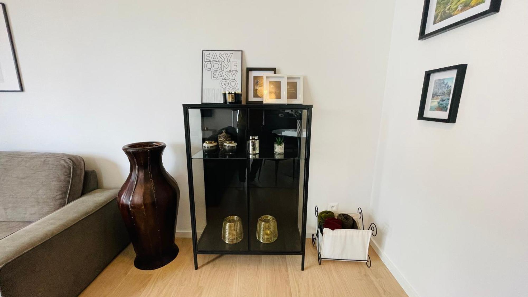 House Flow, 3 Room, Free 2 Parking Bratislava Esterno foto